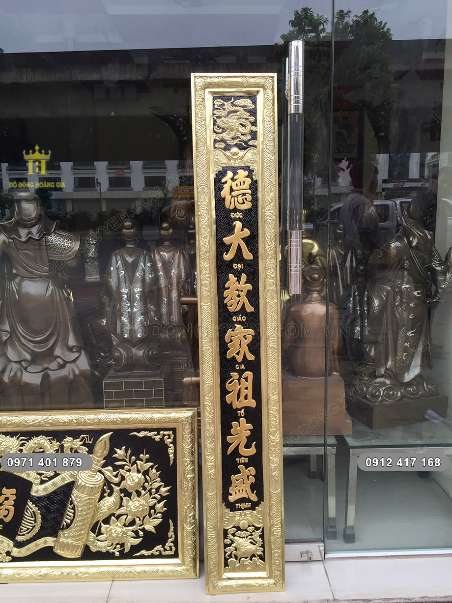 ho&agrave;nh phi c&acirc;u đối d&aacute;t v&agrave;ng